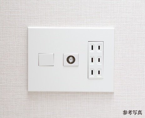 マルチメディアコンセント