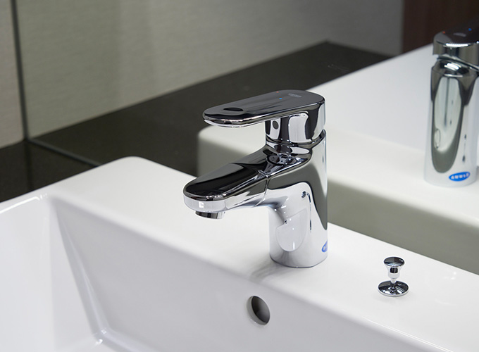 GROHE（グローエ）社製
シングルレバー混合水栓