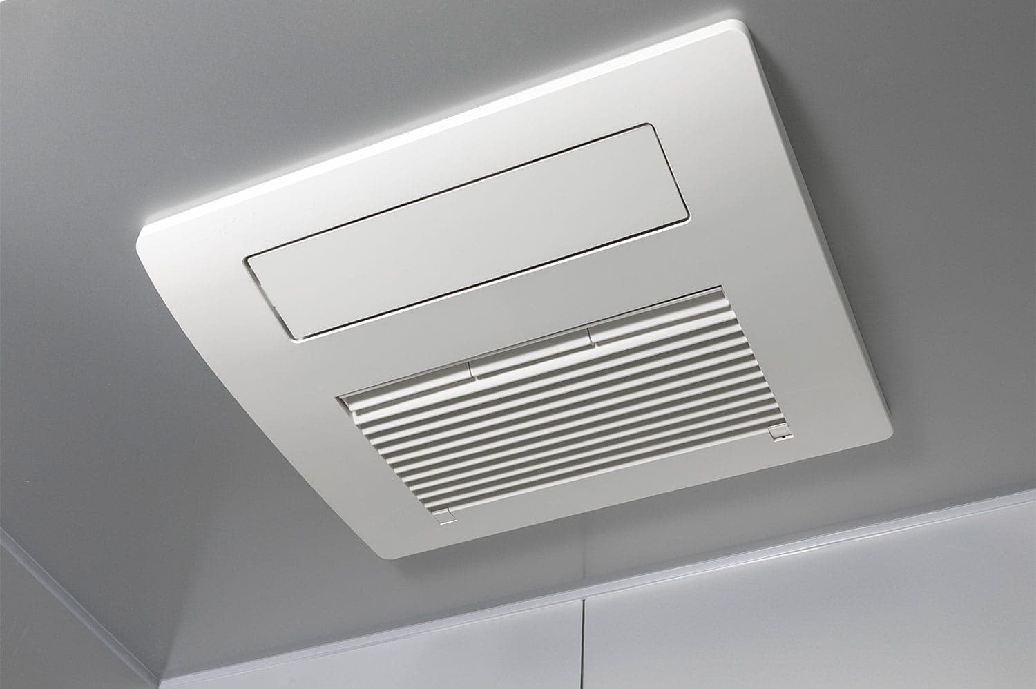 家事「楽」機能を搭載したミストサウナ
「MiSTY」