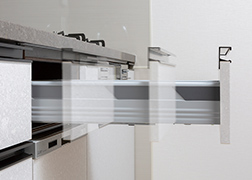 ソフトクローズ機能付キャビネット