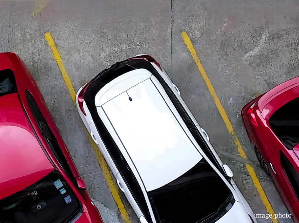 平面駐車場／計34台