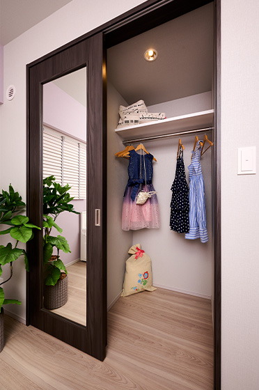 洋室クローゼット