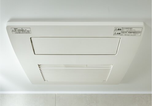 24時間換気機能付き浴室暖房乾燥機