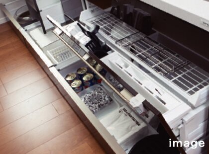 スライドストッカー