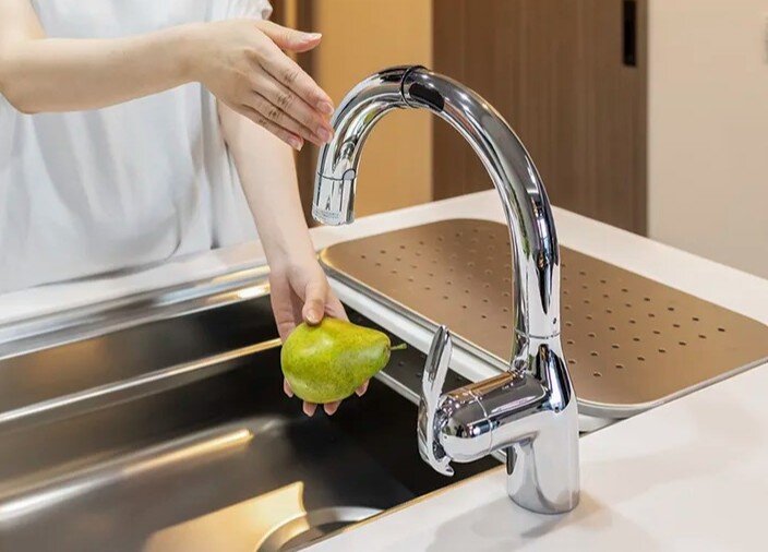 タッチレスシャワー水栓