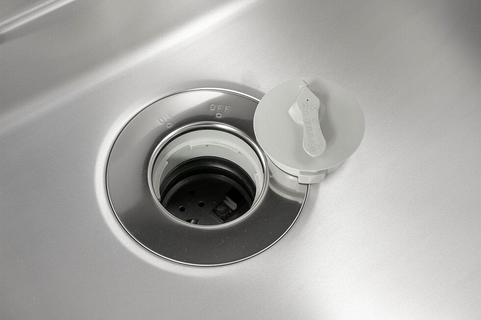 気になる生ゴミを簡単に処理できる
「ディスポーザ」