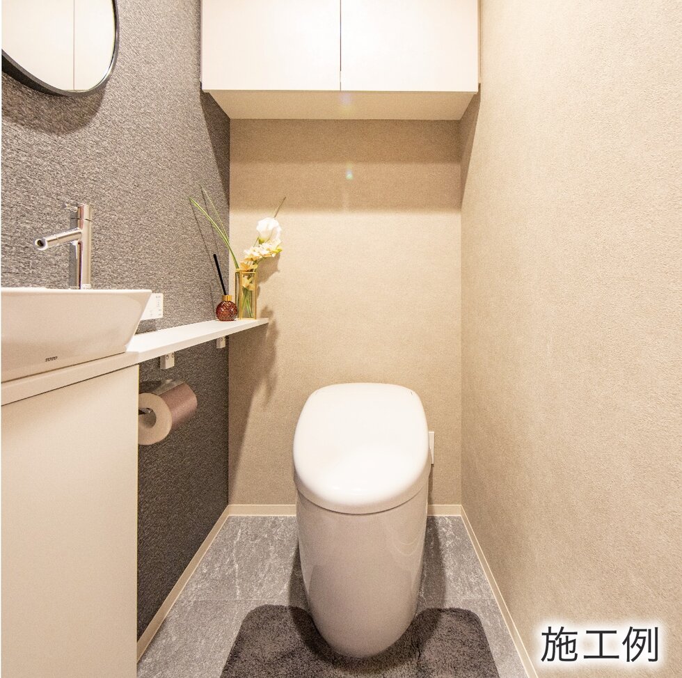 手洗いカウンター付
タンクレストイレ