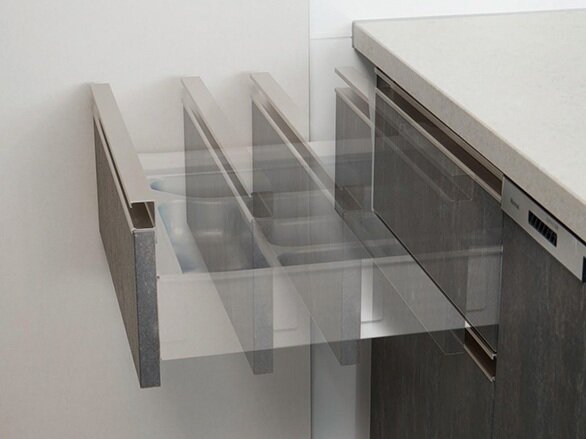 スライド収納ソフトクローズ