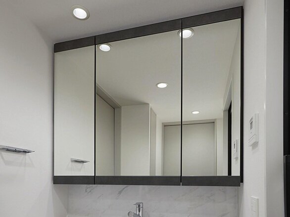 上下オレフィン框