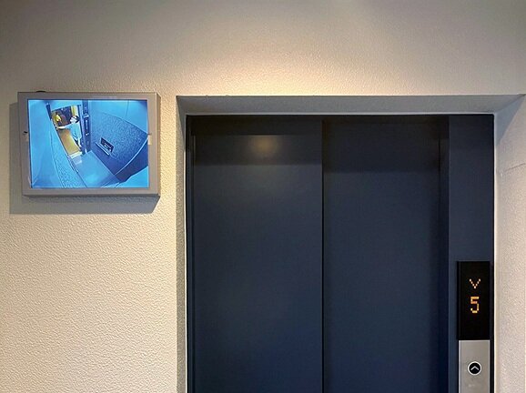 エレベーター防犯モニター
