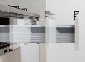 ソフトクローズ機能付キャビネット