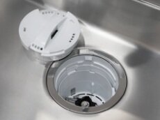 ディスポーザー