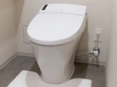 タンクレストイレ