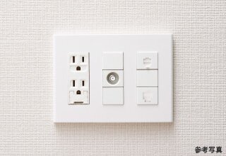 マルチメディアコンセント