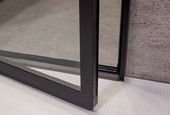 リフレイムドア