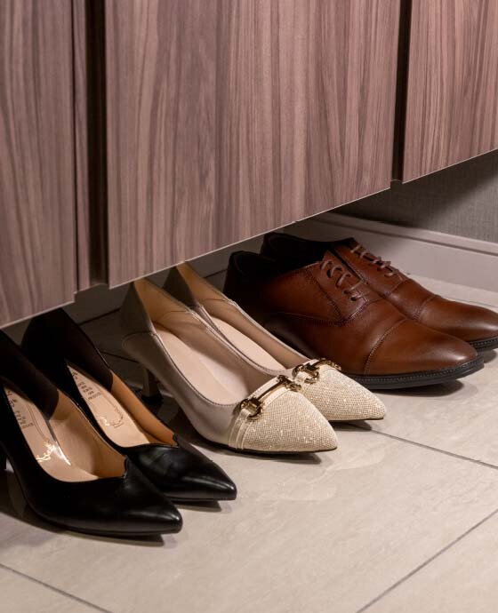 玄関靴箱下の普段履き収納