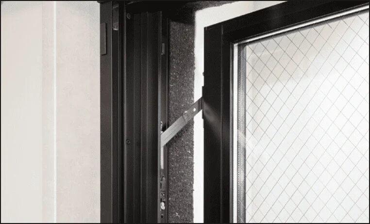 開口制限付窓