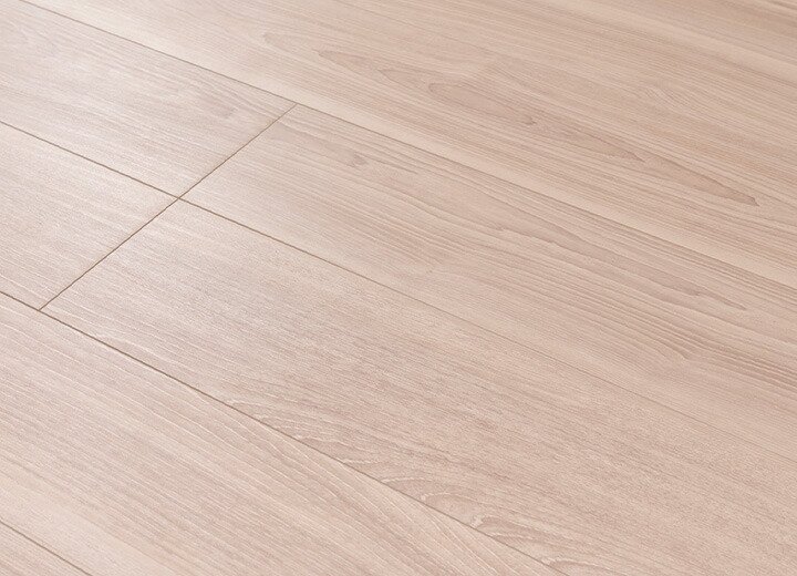 幅広フローリング