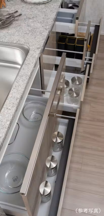 スライド式収納