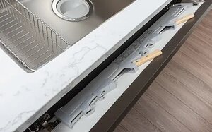 チャイルドロック付包丁差しポケット