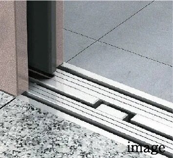 つまずき･はまり込み防止敷居間隔10ｍｍ