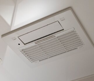浴室暖房乾燥機