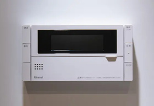 セミオートバス
