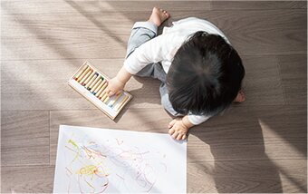 足元からあたたかい
ガス温水式床暖房