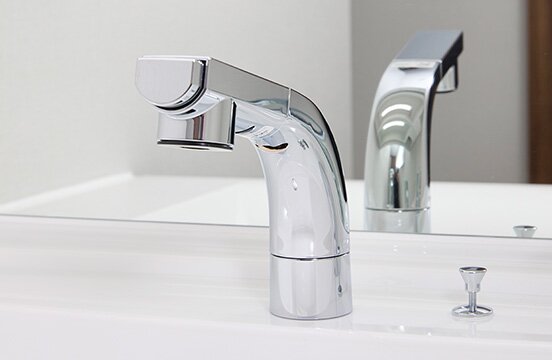 シングルレバー式シャワー水栓