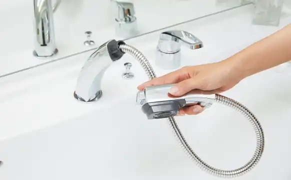 シャワー水栓