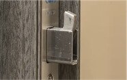 鎌式デッドボルト