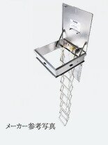 避難ハッチ