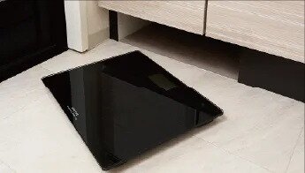 ヘルスメーター収納スペース