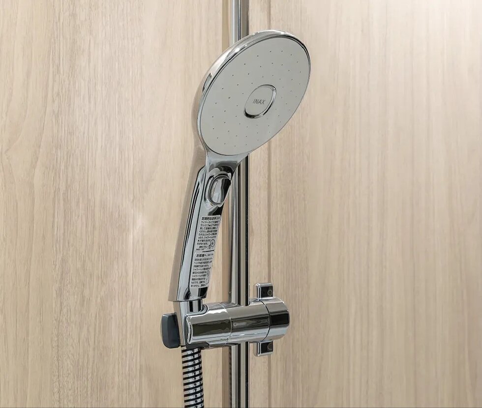 スイッチ付エコアクアシャワー