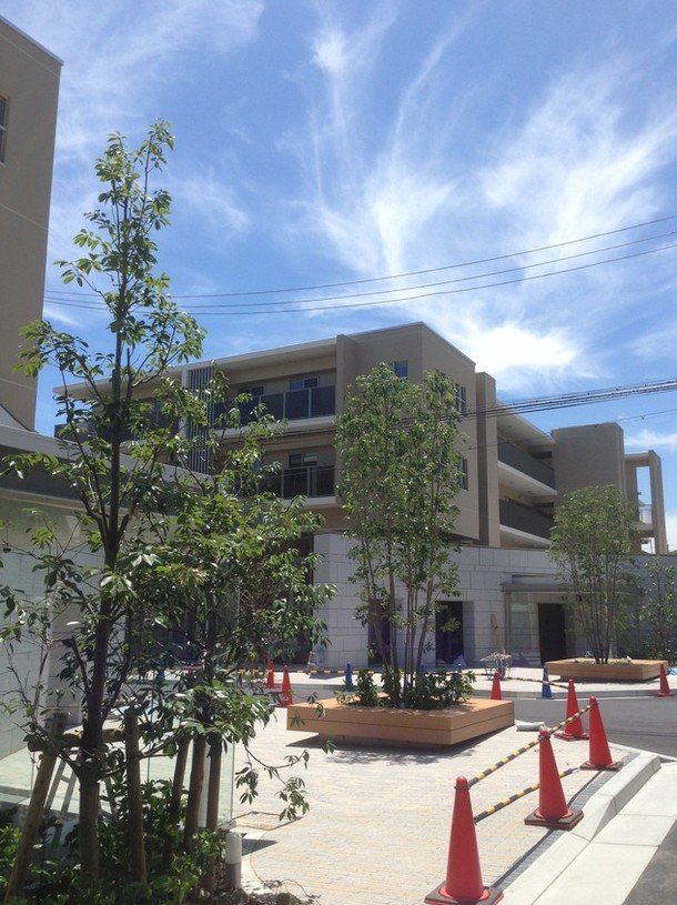 B街区(ブライトコート)・C街区(セントラルコート)外観