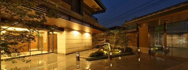 エントランスアプローチ