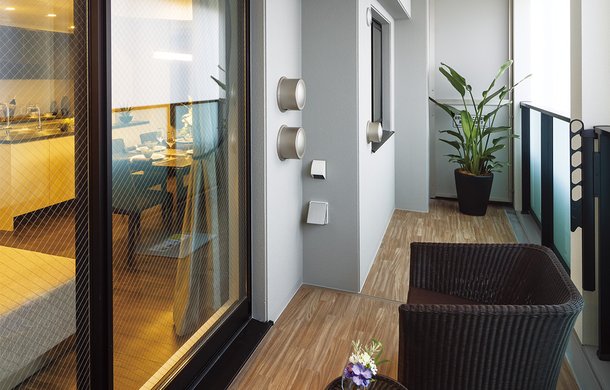 BALCONY