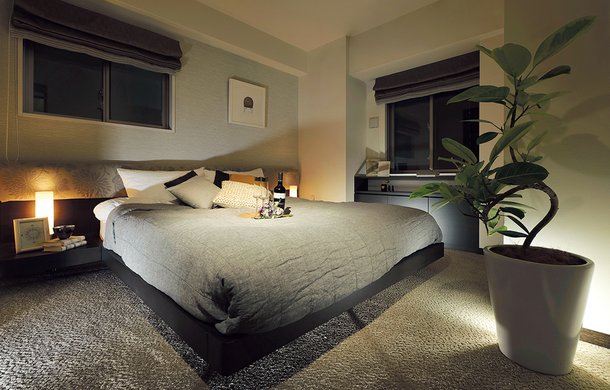 MASTER BEDROOM
