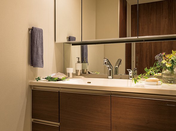 Powder room