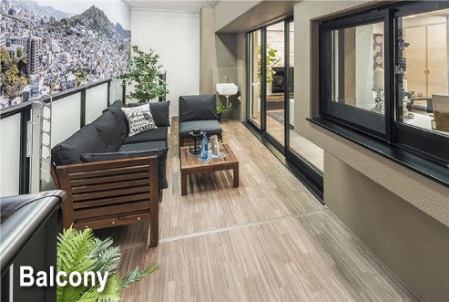 BALCONY