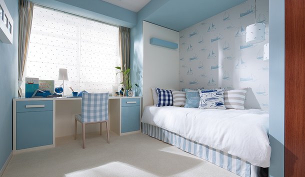 BEDROOM 2