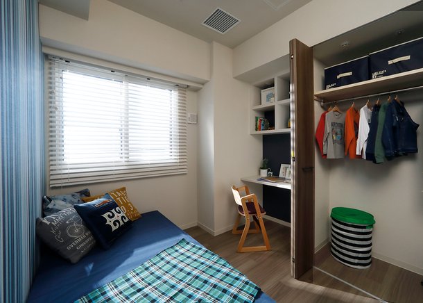 BED ROOM