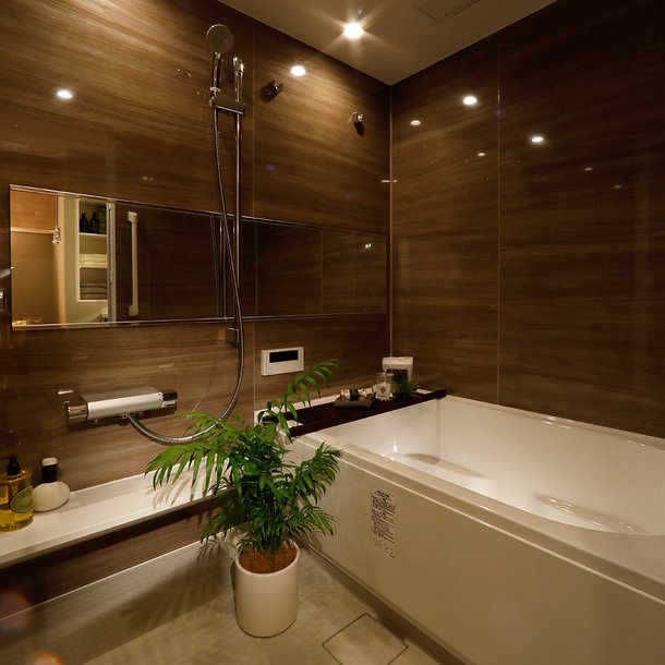 POWDER ROOM
