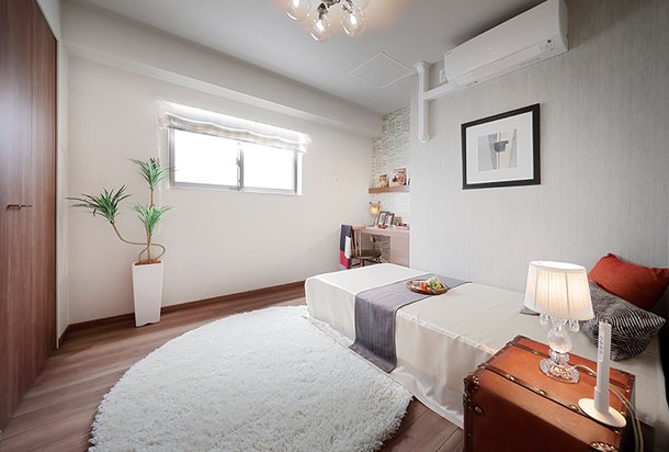PRIVATE ROOM
