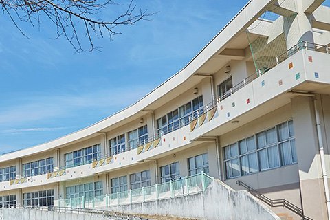 藤沢市立六会小学校
