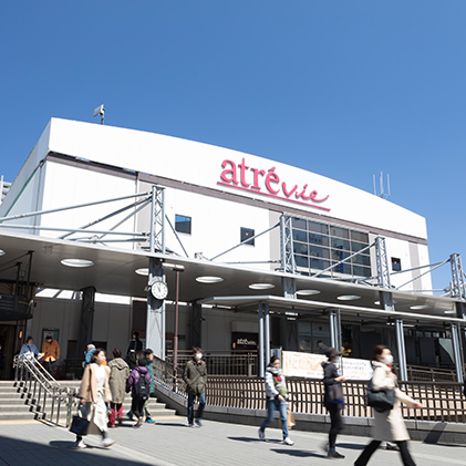 アトレヴィ三鷹(駅ビル)
(約240m・徒歩3分)