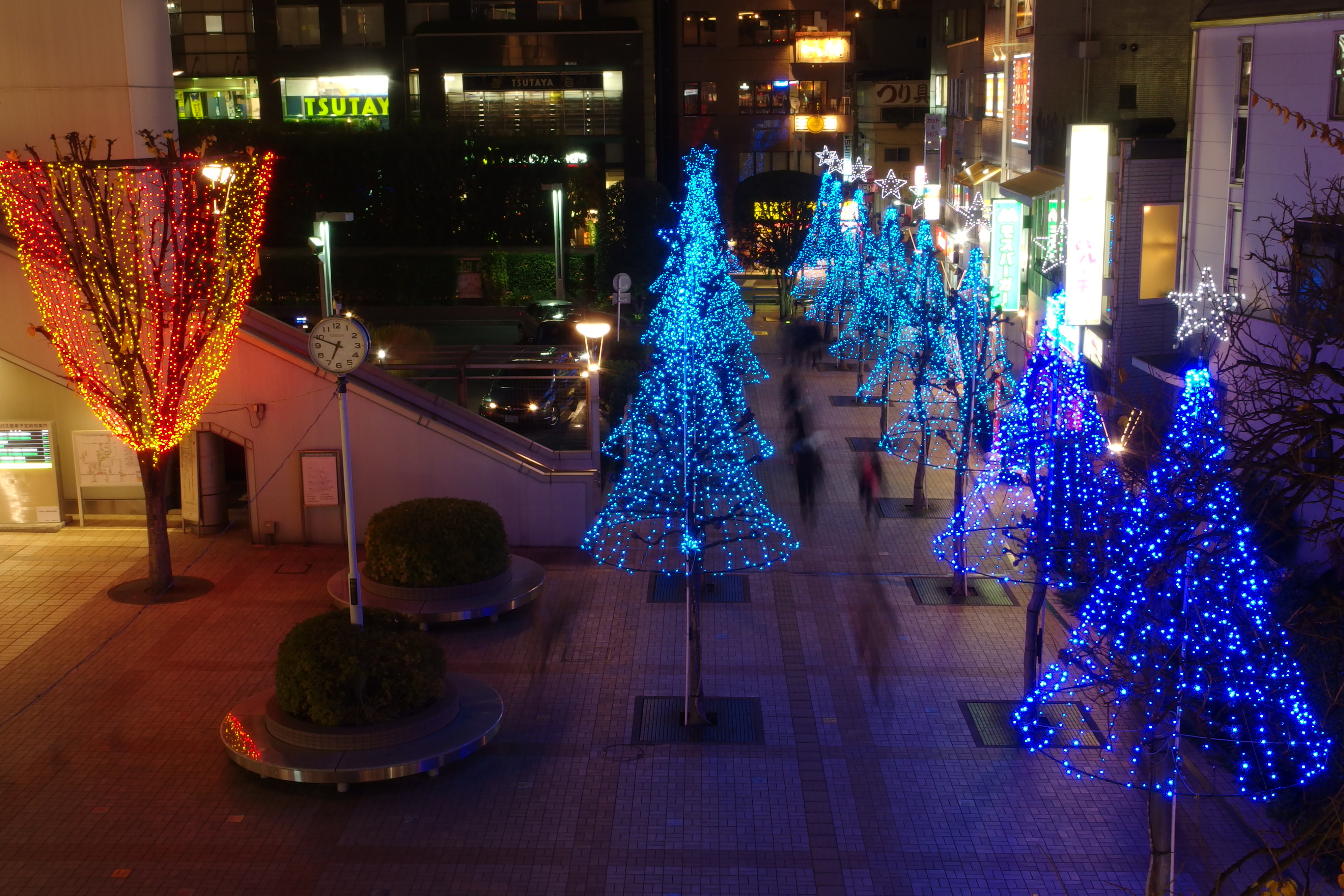 志木駅前広場