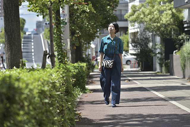 通勤のことを考えて、職場の近くで一人暮らし中。