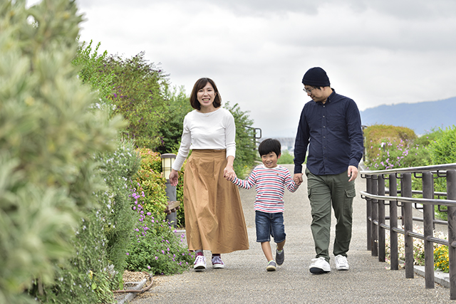 「伊丹市は利便性が良い割に、ほどよく田舎な感じがいい」というT様ご夫婦。