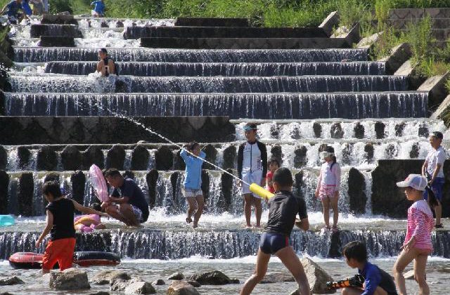 住吉川清流の道